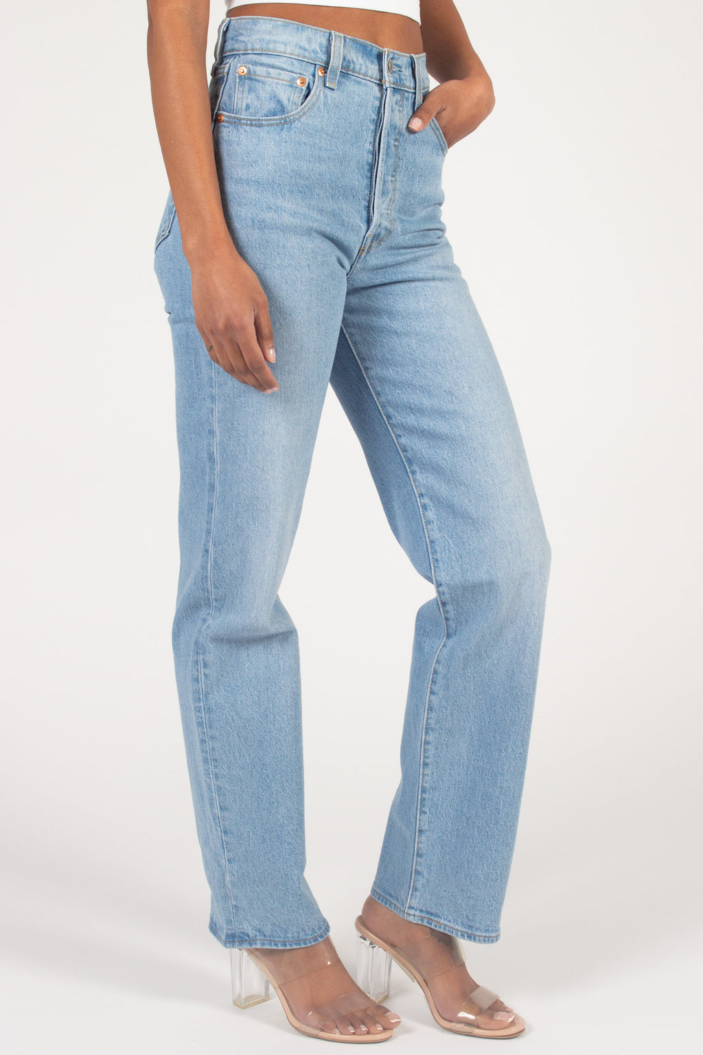 Levi's® Ribcage Straight Jeans