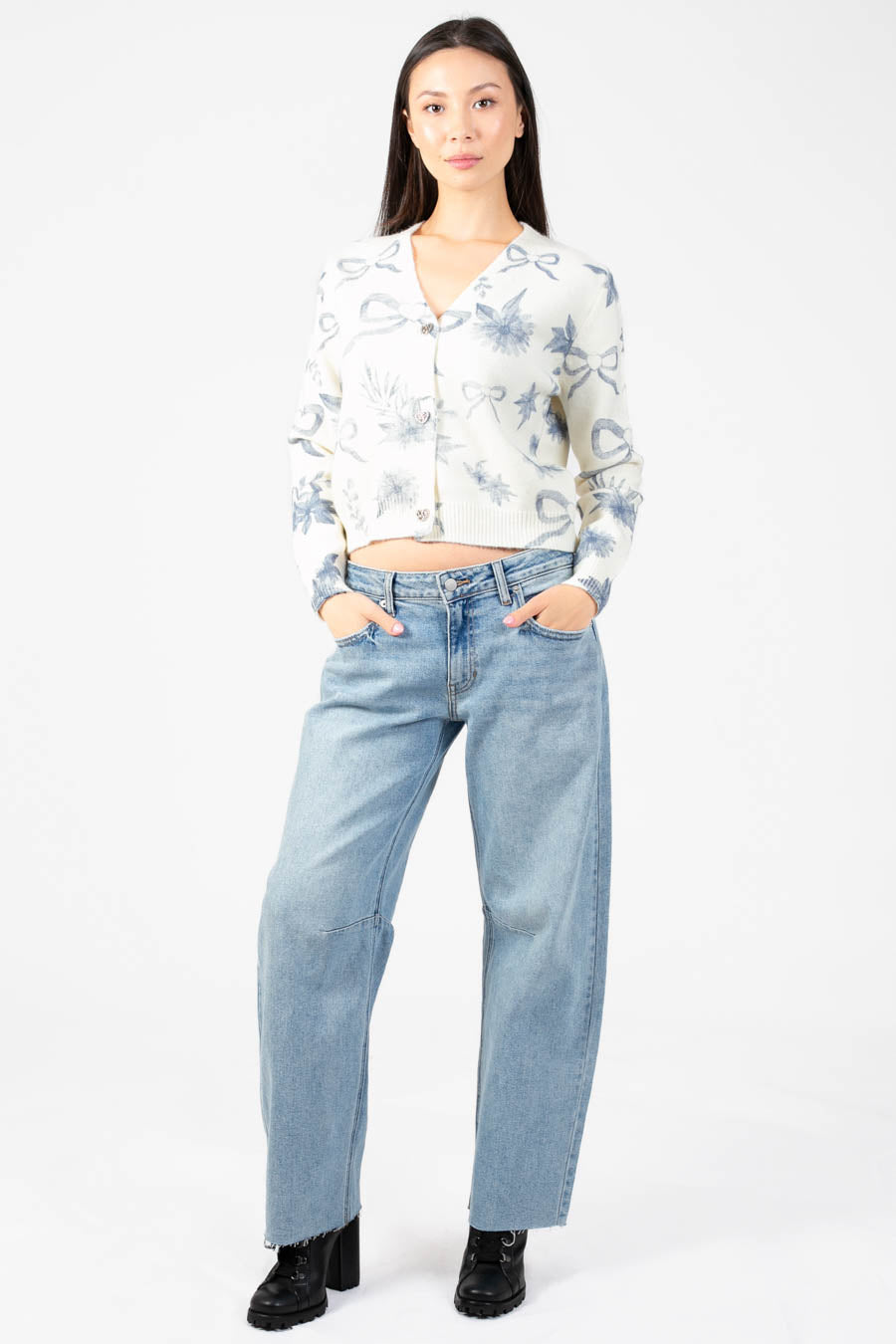Lyla + Luxe® Kailiebow Cardigan