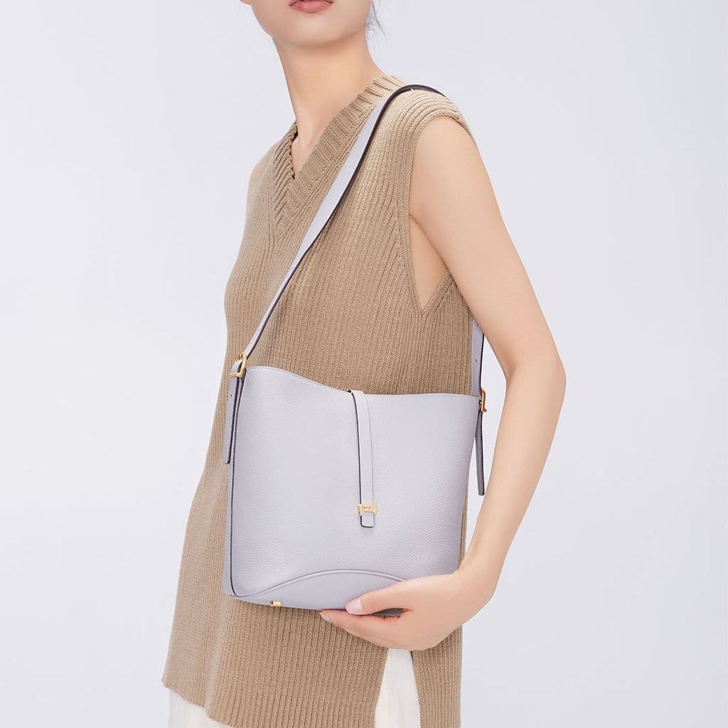 Handmade Leather Bucket Bag